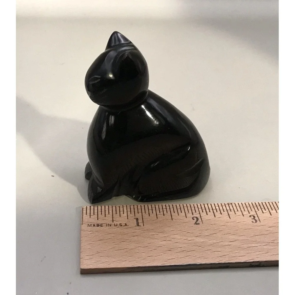 Black‎ Onyx/marble? Stone Kitty Cat